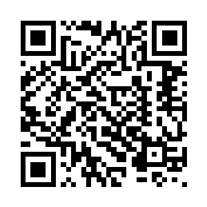 巴克就全程跟个保镖似的严阵以待二维码生成