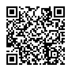 巴克持国际驾照对于右舵的车开起来也没什么问题二维码生成