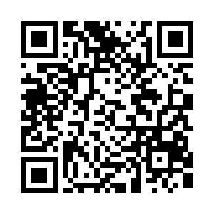 巴克苦笑着摇摇头把车随意停在一处停车场二维码生成