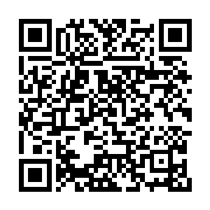 巴克这段时间在东南亚基本都是戴眼镜或者墨镜二维码生成
