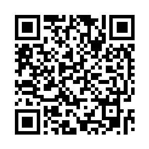 巴尔曼和其他的女金族完全怔楞住了二维码生成