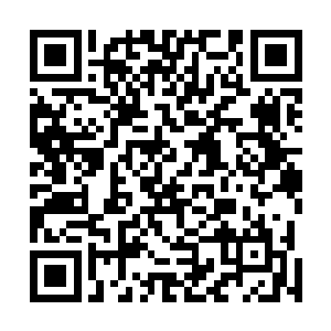 帅帐内都是沙沙沙的毛笔落纸声和时不时的咣咣咣盖章声二维码生成