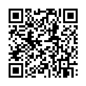 帐篷里映出的两个人影还在激烈的搏斗二维码生成