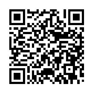 帝青梵借助手电光看着偌大的地宫二维码生成