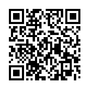 帮我过来将长生和元辰夕往一边的车上拖二维码生成