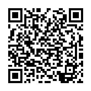 平日他没来的时候就有家僮隔一段时日去打扫一次二维码生成