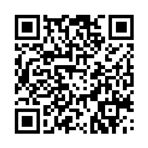 年轻门子装模作样的拿起帖子在眼底下看了看二维码生成