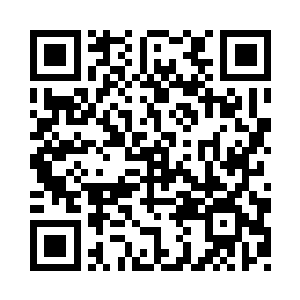 并且也似乎在暗暗评估着其他人的实力二维码生成