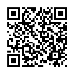 并且是在铺子里这样环境下的十成二维码生成