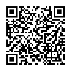 并且让自己的大儿子罗峰领三千人马先抵达了邑州二维码生成