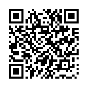 开始对面前这头虫皇发动了狂轰乱炸的攻击二维码生成