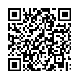 弟弟不听话时自己可能还在动手打他二维码生成