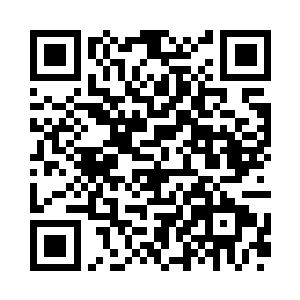 张存厚看了一眼从县委大院外走进来的几个人二维码生成