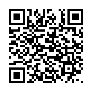 张艳看到吴虎臣有些失魂落魄的模样二维码生成