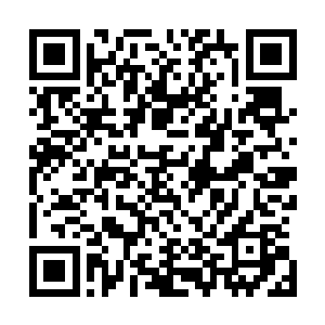 张铁就已经到了天籁洞所在的那个山谷的数万米的高空之中二维码生成
