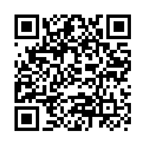 张鲁更是直挺挺地从马上倒了下去二维码生成