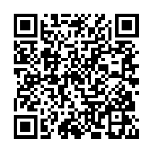强大的惯性更是让落在地上的战车继续朝前滑去二维码生成