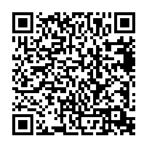 当丫鬟们看见楚子厚面无表情地走进来时都吓坏了――这毕竟是小姐的闺房二维码生成