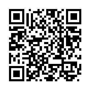 当他的目光从西南角的砖墙上掠过时二维码生成