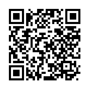 当他闭上眼睛小睡一会再睁开的时候二维码生成