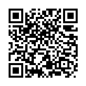 当仙桃村村长雷欢喜出现在村民面前的时候二维码生成