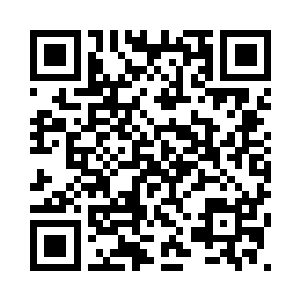 当初那个师兄将手推到门上的时候二维码生成