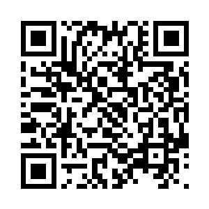 当即两人在土城中搜集了一些食物和水二维码生成