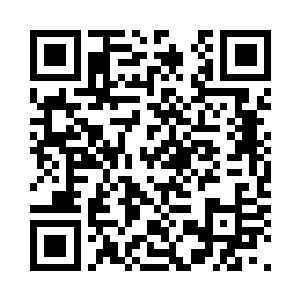 当即就让研墨去拿了文墨来写了一张二维码生成