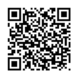 当她看到这车是停在了新凤府门口时二维码生成