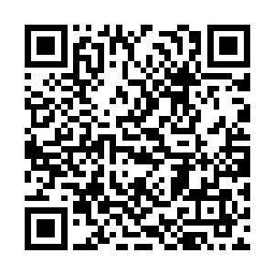 当年是一个流浪汉在下雪的夜晚把他送到那里去的二维码生成