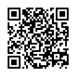 当看到两名阿乌族人抓起一个小怪物的尸体二维码生成