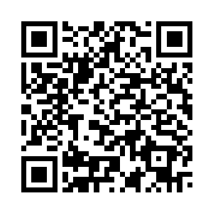 当钟杨颖指着麻生沙树那边说话时二维码生成