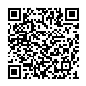 当黄启明听到萧霓裳说到那子弹被挡了下来之后二维码生成