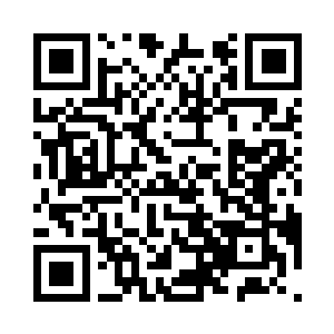 彭耀龙片刻不歇的一掌接着一掌的劈出二维码生成