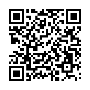 影院的观众们都震撼于黑衣男子僵尸的厉害二维码生成