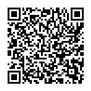 彻底让他惊慌失措的事情发生了――在这里他居然无法释放雷霆之怒二维码生成
