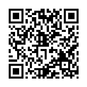 很快邓荣也是把东西给放置到了茶几上面二维码生成