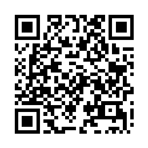 很有狗腿子像的阿尔伯特伸手打开了门二维码生成