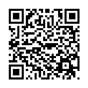 很轻易地就将脸含羞涩的秦薇薇给拖走了二维码生成