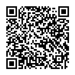 徐国忠正好就远远看到了徐母刚从天蓝咖啡馆气冲冲走出来的身影二维码生成