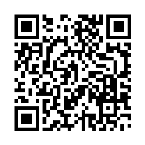 微微颤抖的手已经暴露了他最真实的想法二维码生成