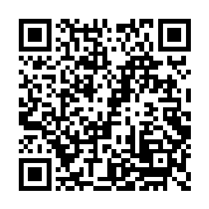 心里不自觉的随着他抽臂的动作泛起了些许失落二维码生成