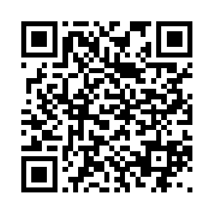 忽然看到鱼的前头有一双白皙的小脚二维码生成