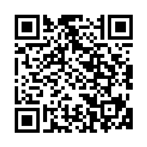 忽瞥到旁边有个女生反常的往后缩二维码生成