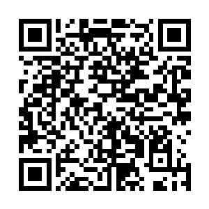 怎么此时跟这个八竿子打不着的番国王子说上这么多心里话二维码生成