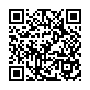 急忙回头一看圣女的手就要抓住自己的衣袖二维码生成