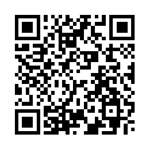 性子软弱的她不敢捅破那一层窗纸二维码生成