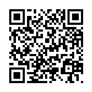 总算是把曲苗苗清晰的照片洗了出来二维码生成