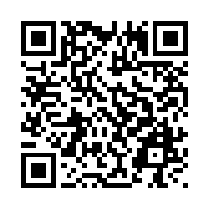 总算是看到那名受伤倒在地上的人二维码生成