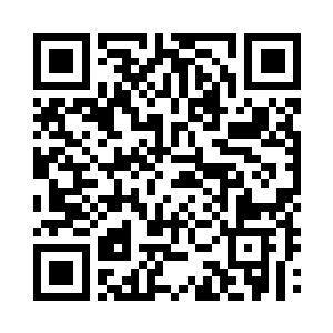 恶心的嘴巴就势就往沉鱼脸颊上凑了过去……二维码生成